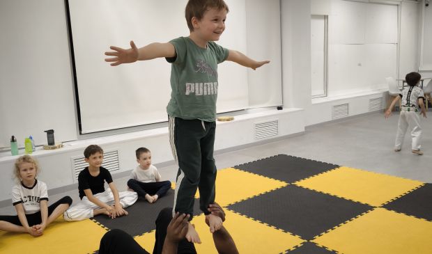 Фотография Капоэйра на Шаболовке с мастером из Бразилии в Школе капоэйры FGR