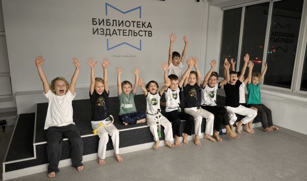 Фотография Капоэйра на Шаболовке с мастером из Бразилии в Школе капоэйры FGR