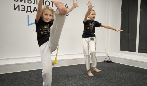 Фотография Капоэйра на Шаболовке с мастером из Бразилии в Школе капоэйры FGR