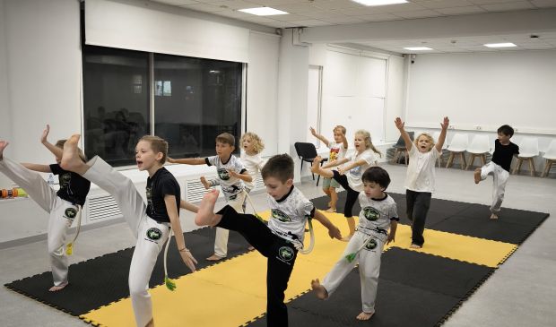 Фотография Капоэйра на Шаболовке с мастером из Бразилии в Школе капоэйры FGR