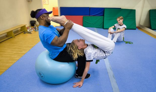 Фотография Капоэйра в г.Московский с мастером из Бразилии в Школе капоэйры FGR