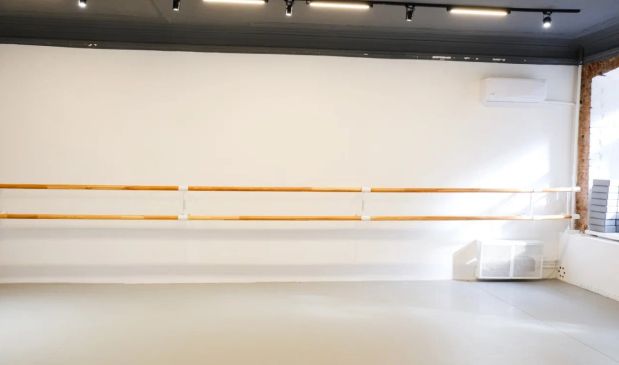 Фотография Танцевальный зал на Цветном бульваре