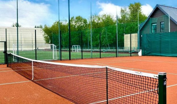 Фотография Открытый теннисный корт (грунт) СК «Чемпион»