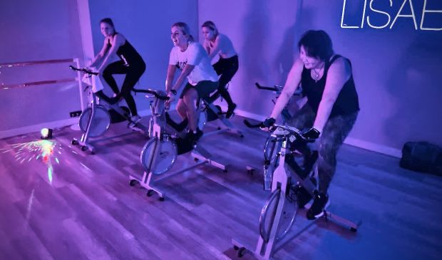 Фотография Сайклинг в студии DreamFitCycle
