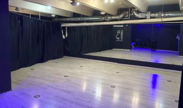 Фотография Зал Black Hall в Творческом центре «Любовь»