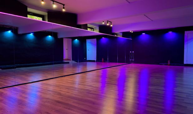 Фотография Танцевальный зал Black в 