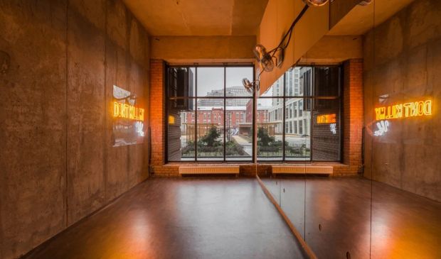 Фотография Танцевальный зал 33 кв.м. Gray