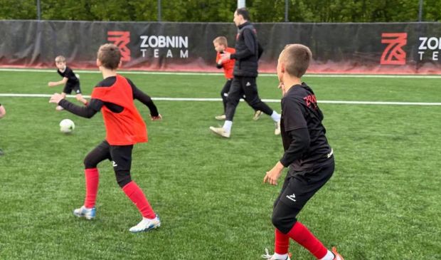 Фотография Центр футбольной подготовки Романа Зобнина 