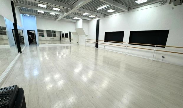 Фотография Зал для танцев 102 кв.м.