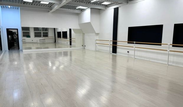 Фотография Зал для танцев 102 кв.м.