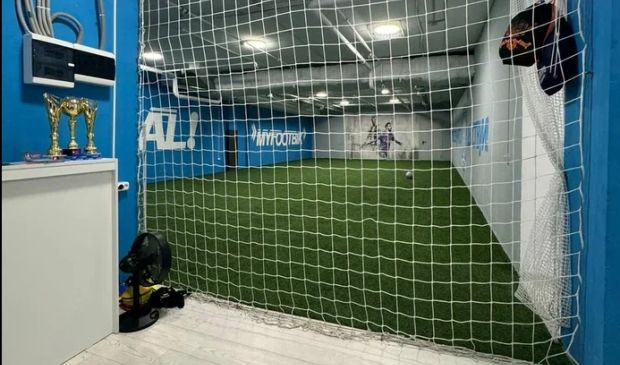 Фотография Футбольный зал 16х8 