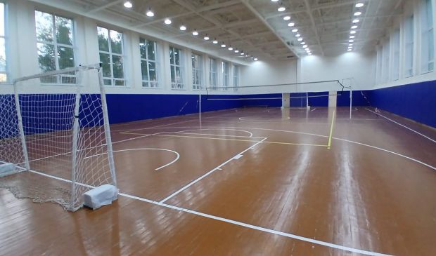 Фотография Футбольно-Волейбольный зал на Братиславской