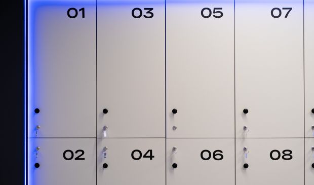 Фотография ПаделХаб корты падел-тенниса Сколково манеж №1