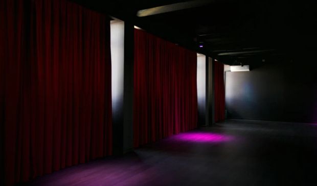 Фотография Зал для танцев 110 кв.м. 