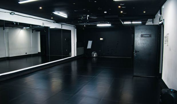 Фотография Зал для танцев URBAN в 