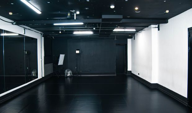 Фотография Зал для танцев URBAN в 