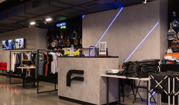 Фотография Футбольное поле Академии Будущего Терехово (РАЗМЕР 100Х75 метров)