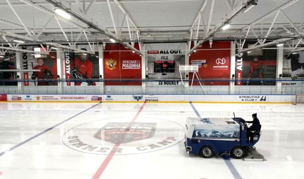 Фотография Ледовая арена Земля СК 