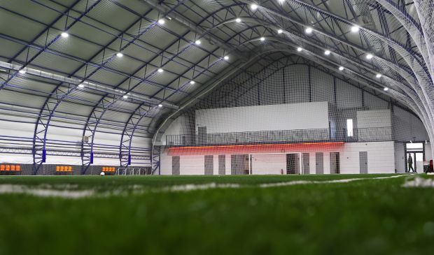 Фотография Футбольный манеж 48x30 «Остафьево»