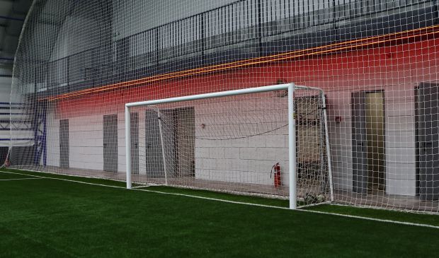 Фотография Футбольный манеж 48x30 «Остафьево»