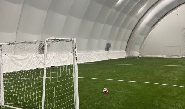 Фотография Футбольный манеж 