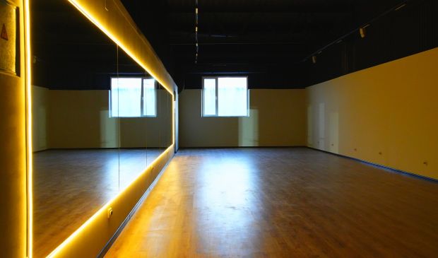 Фотография Танцевальный зал Campus Волгоградка 6х20