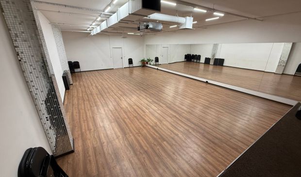 Фотография Танцевальный зал Campus 