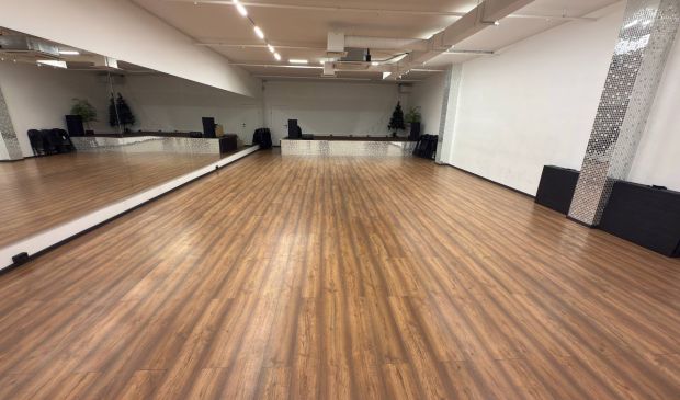 Фотография Танцевальный зал Campus 