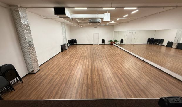 Фотография Танцевальный зал Campus 