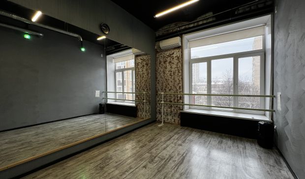 Фотография Зал для танцев СЕРЫЙ 