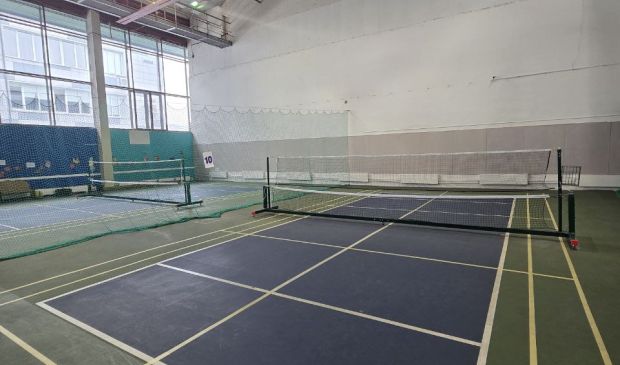 Фотография Корты для бадминтона с покрытием Hard в СЦ 