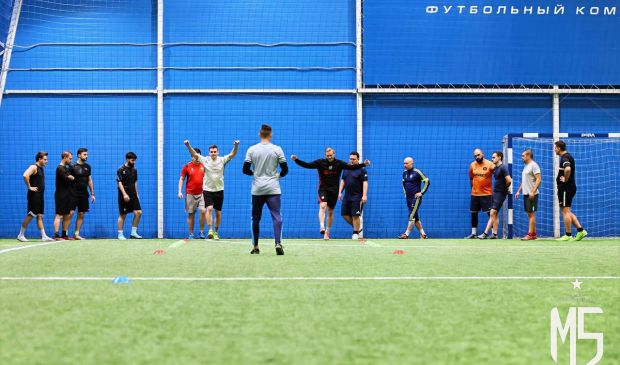 Фотография Футбольная школа для взрослых 