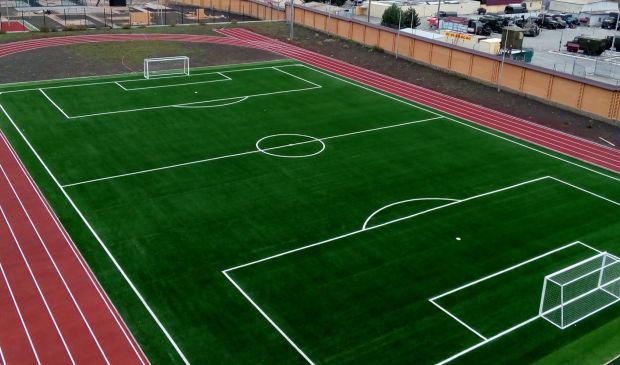 Фотография 1\2 Футбольного поля на Марксистской(45х45 м)