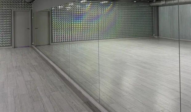 Фотография Серый зал 110 кв.м. в Студии танцев «Убежище»