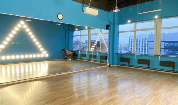 Фотография Зал №12 60 кв.м. Gold & Dancе на Бауманской