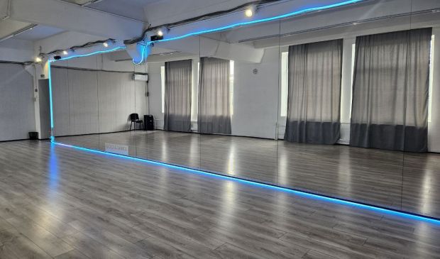 Фотография  Зал №402 70 кв.м. Gold & Dancе KutuZovsky