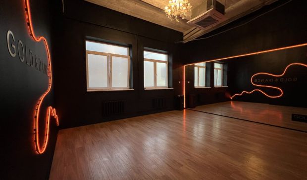 Фотография Зал №10 40 кв.м. Gold & Dance Белорусская 