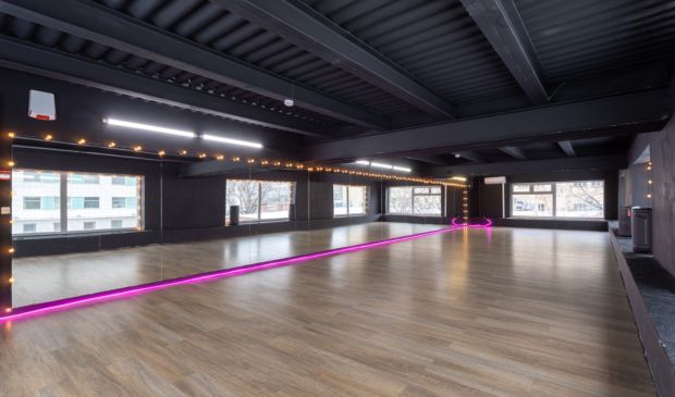 Фотография Зал №14 100 кв.м. Gold & Dance Белорусская