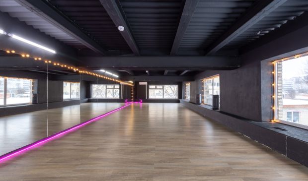 Фотография Зал №14 100 кв.м. Gold & Dance Белорусская