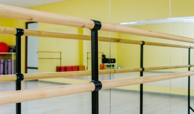 Фотография Жёлтый зал в Студии танцев и фитнеса 