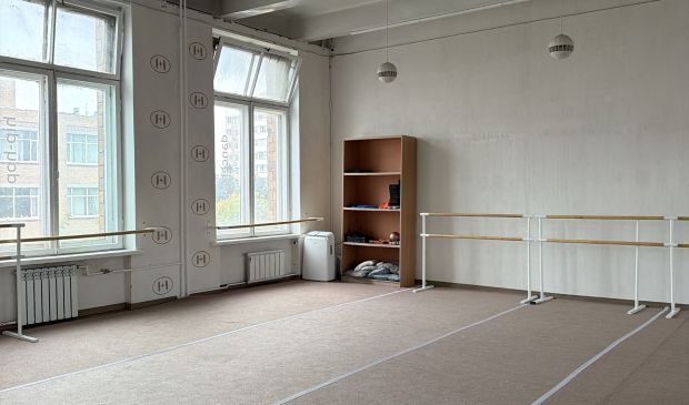 Фотография Зал 65 кв.м. танцевальный/балетный 