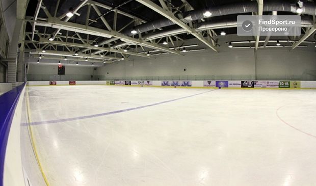 Фотография Ледовая арена Морозово - каток Буран 