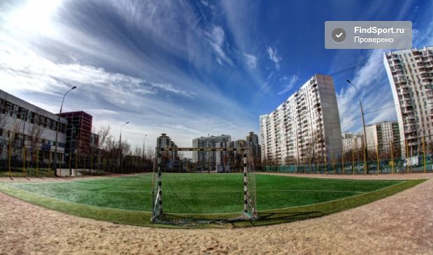 Фотография Футбольное поле на ул. Цимлянская (47х32)