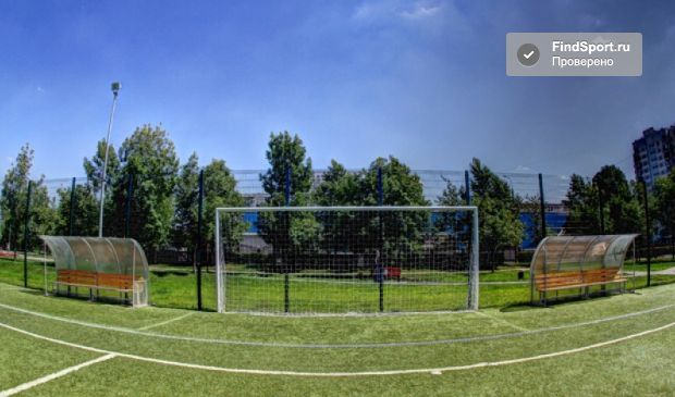 Фотография Футбольное поле в парке 