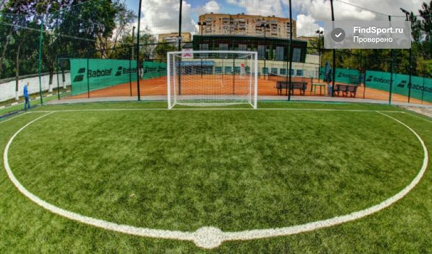 Фотография Футбольное поле на Мосфильмовской