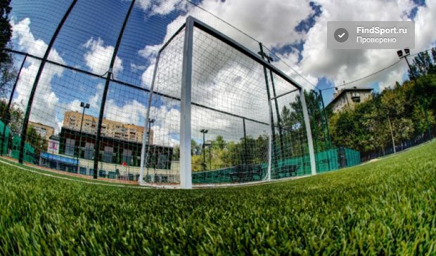 Фотография Футбольное поле на Мосфильмовской