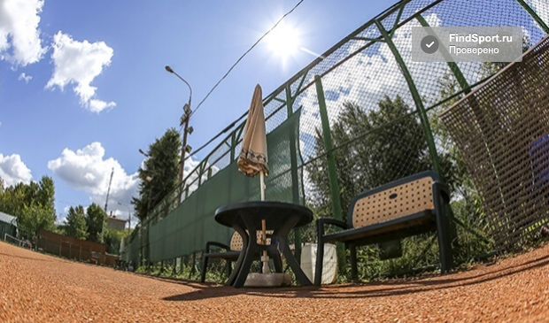 Фотография Открытые теннисные корты на стадионе 