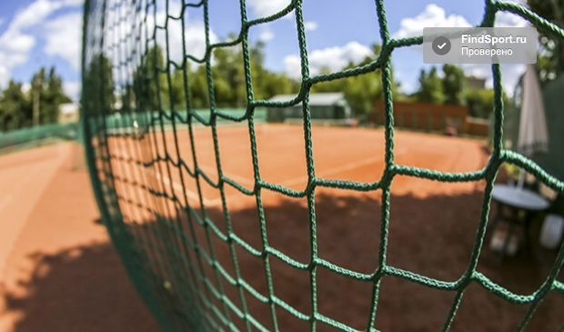 Фотография Открытые теннисные корты на стадионе 